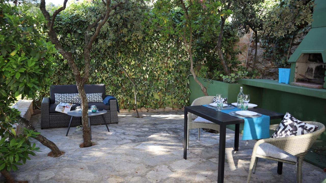 Tilla'S House Hvar Town Exterior photo